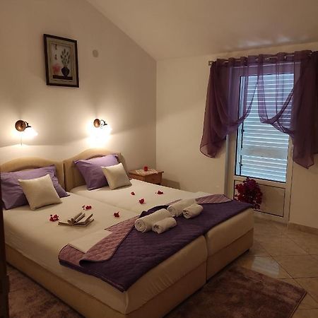 Apartmani Steni Свети Стефан Екстериор снимка
