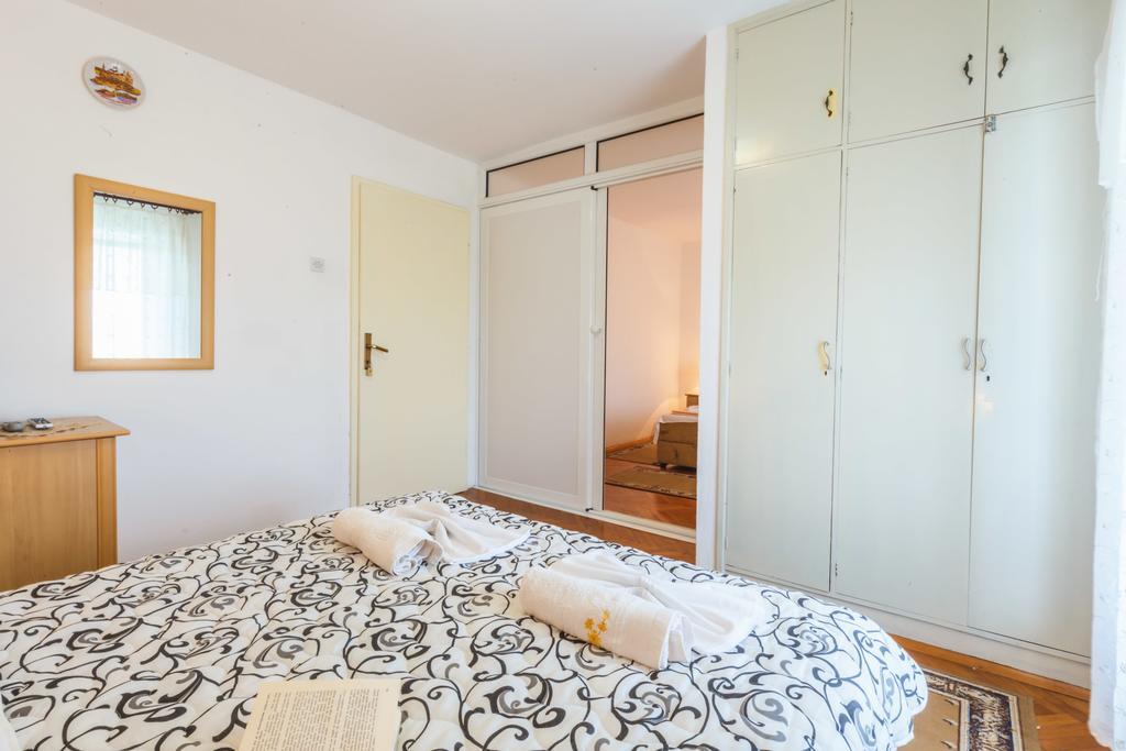 Apartmani Steni Свети Стефан Екстериор снимка