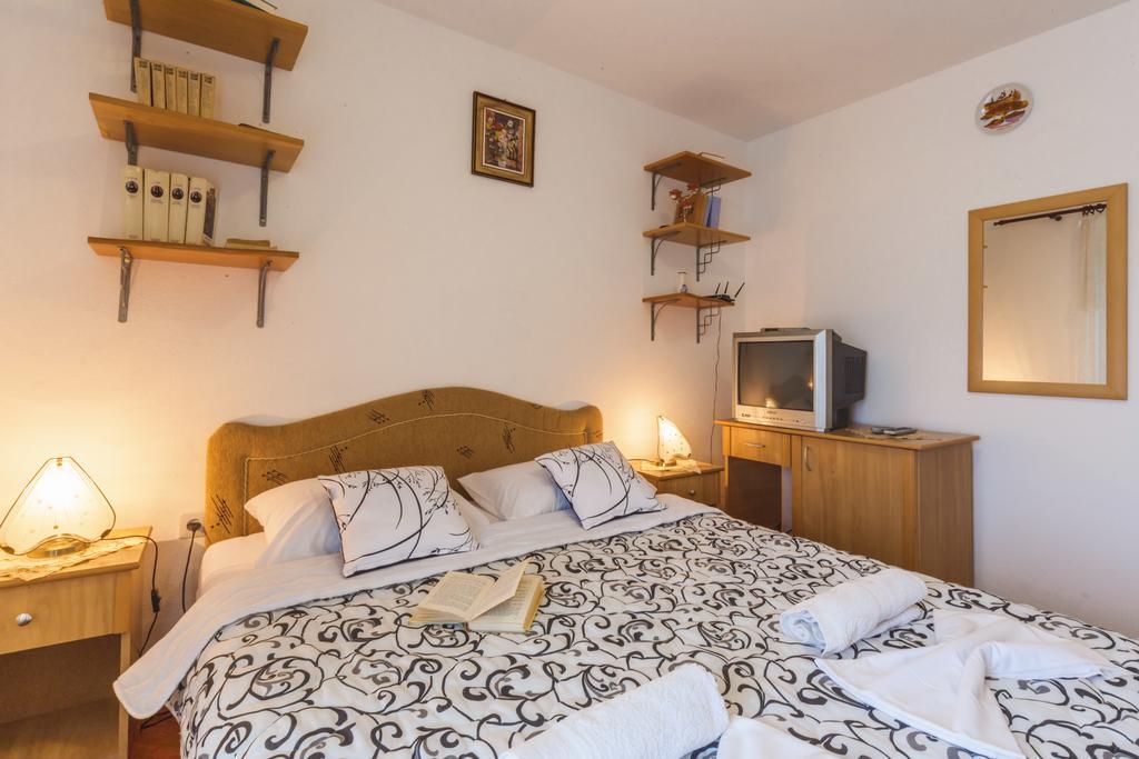 Apartmani Steni Свети Стефан Екстериор снимка