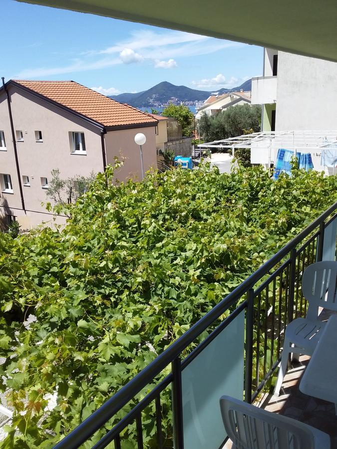 Apartmani Steni Свети Стефан Екстериор снимка